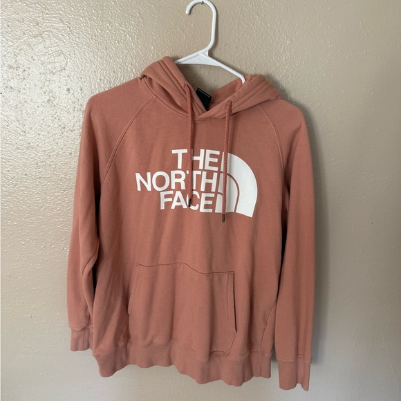 The North Face Blush Sweatshirt - Picture 1 of 3